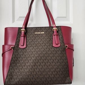 New Michael Kors Berry Voyager Purse